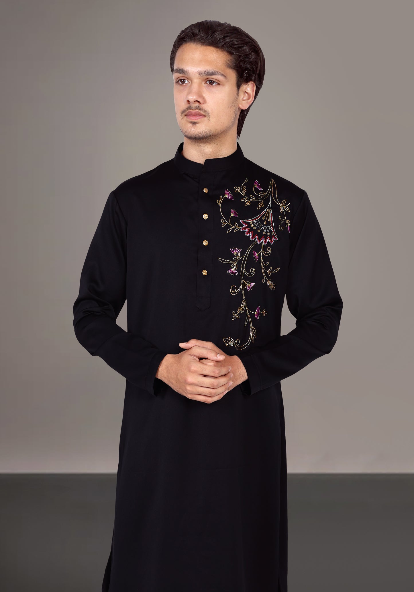 Floral Pattern Hand Embroidered Kurta Set