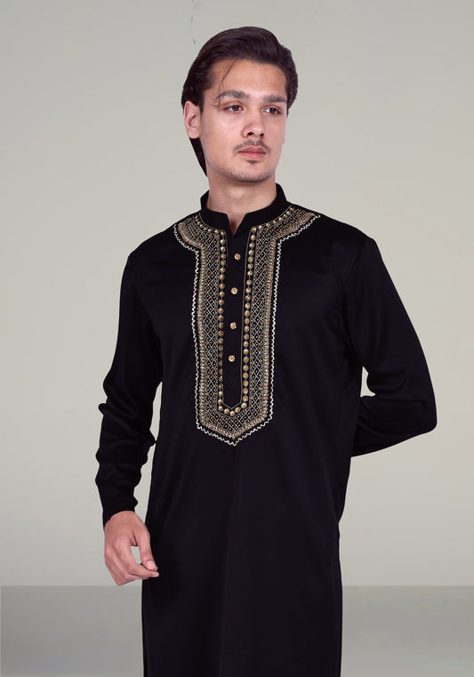Intricate Diamonds Hand Embroidered Kurta Set